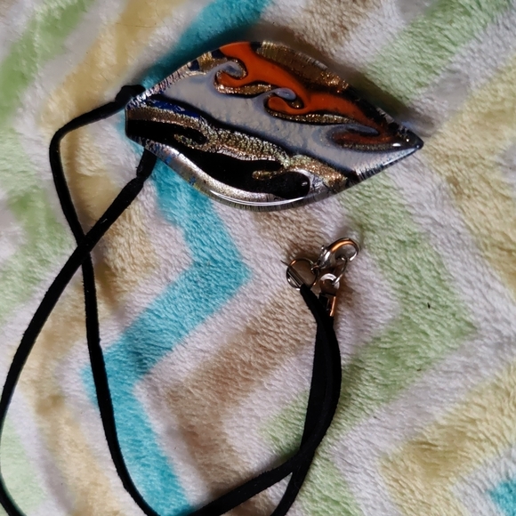 6. My SeeSeeMade in Italy Murano Glass Necklace on Leather Cord - Picture 2 of 4